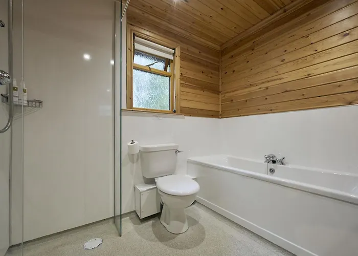 Chiffchaff With Hot Tub Vakantiehuis *